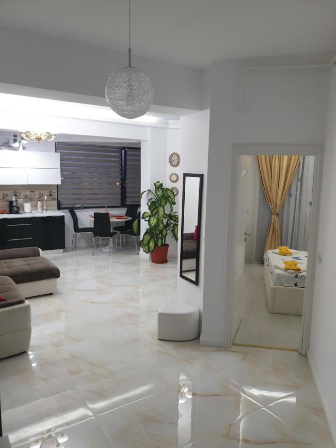 Appartement Apartament George à Năvodari Extérieur photo